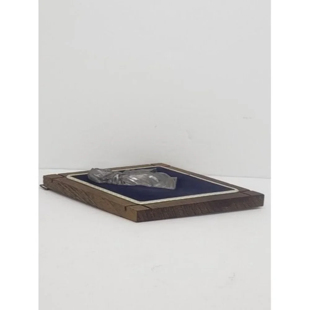 Peltro Cesellato a Mano Pewter Madonna Mary with Child Blue Velvet made in Italy - Picture 3 of 4